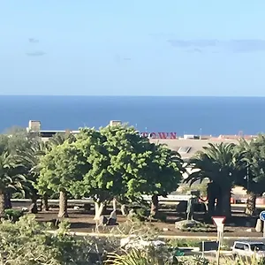 brunellas-apartment-near-airport-beach-view.in-canary-islands.com/