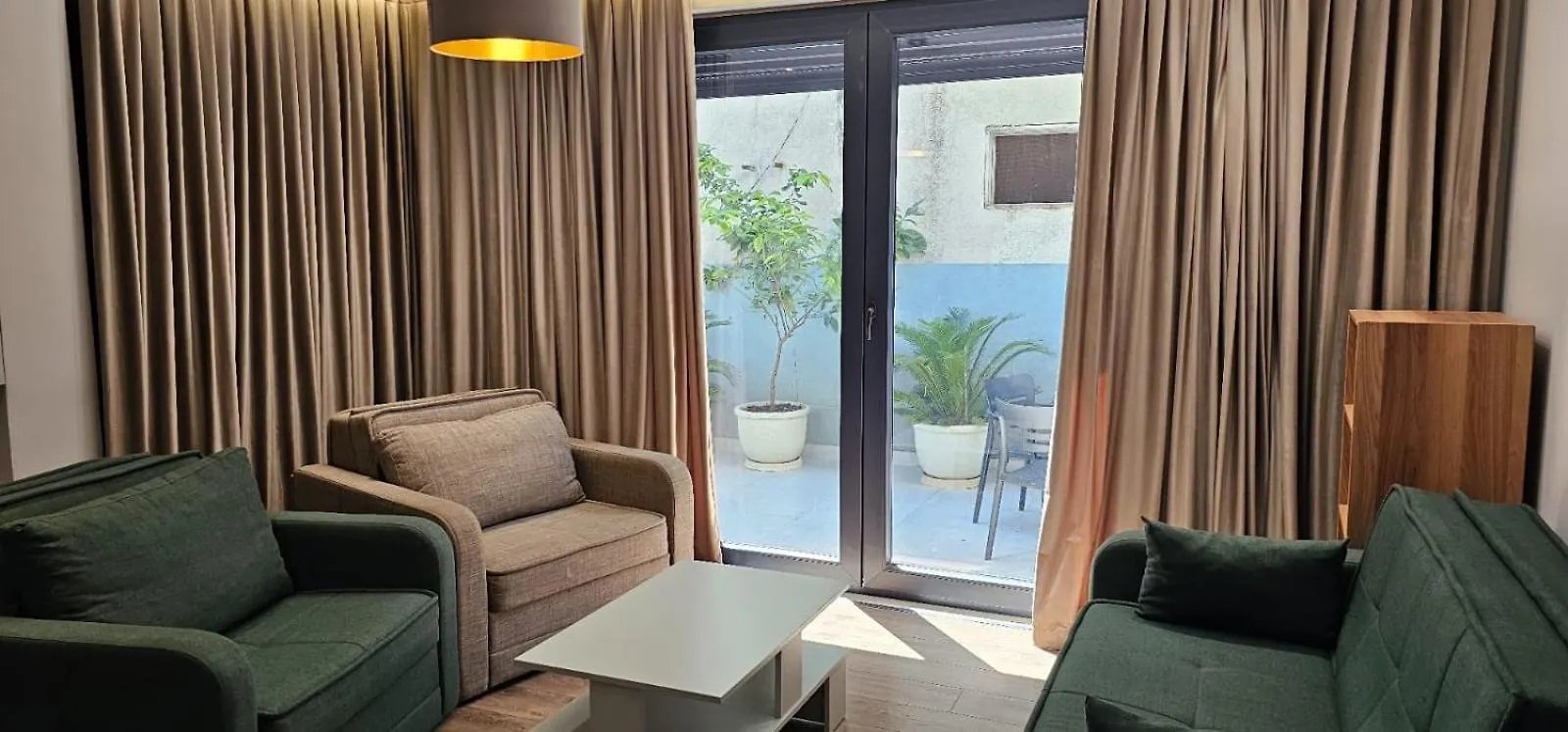 Vila-Amo Tirana Center