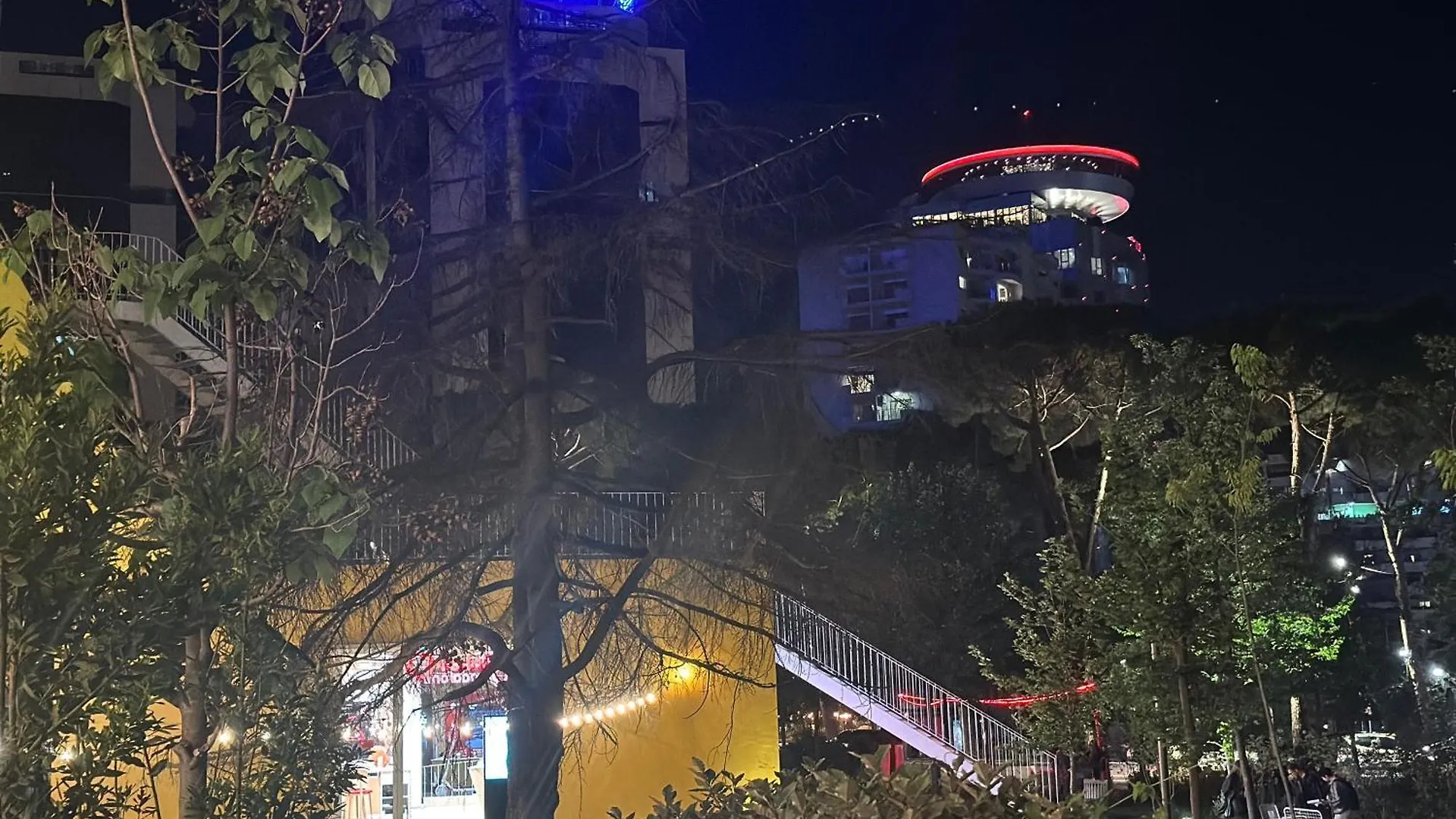Vila-Amo Tirana Center Appartamento